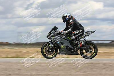 media/Apr-26-2024-TrackDaz (Fri) [[c4b677d280]]/C Group/140pm (Wheelie Bump)/